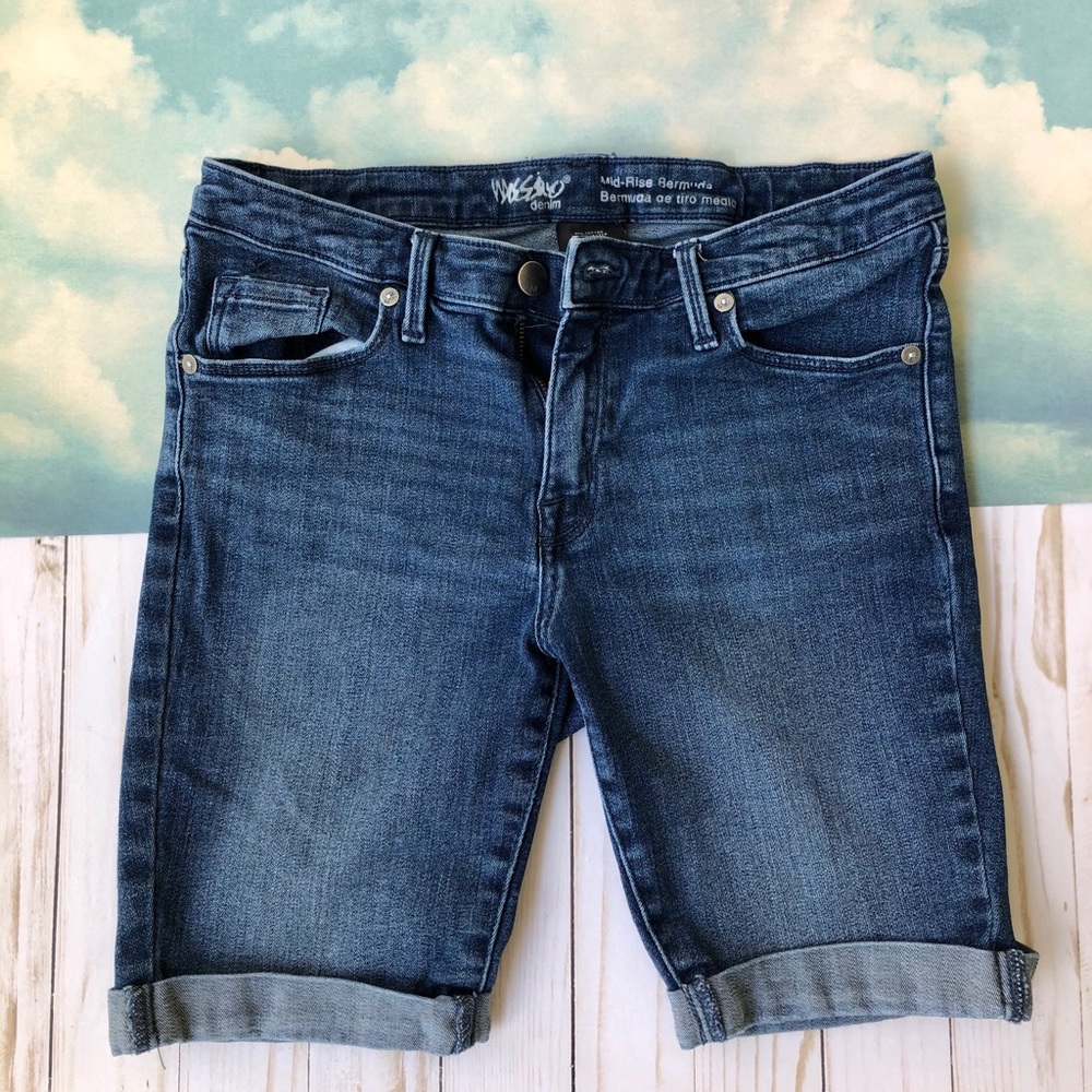 Mossimo Mid-Rise Bermuda Shorts